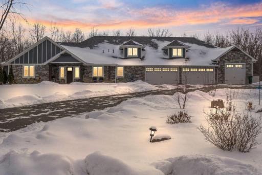 5901 Drake Drive, Maple Plain, MN 55359