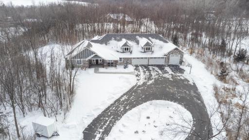 5901 Drake Drive, Maple Plain, MN 55359