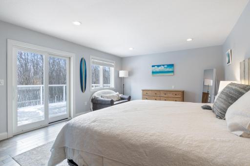 5901 Drake Drive, Maple Plain, MN 55359