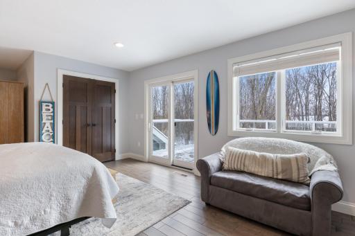 5901 Drake Drive, Maple Plain, MN 55359