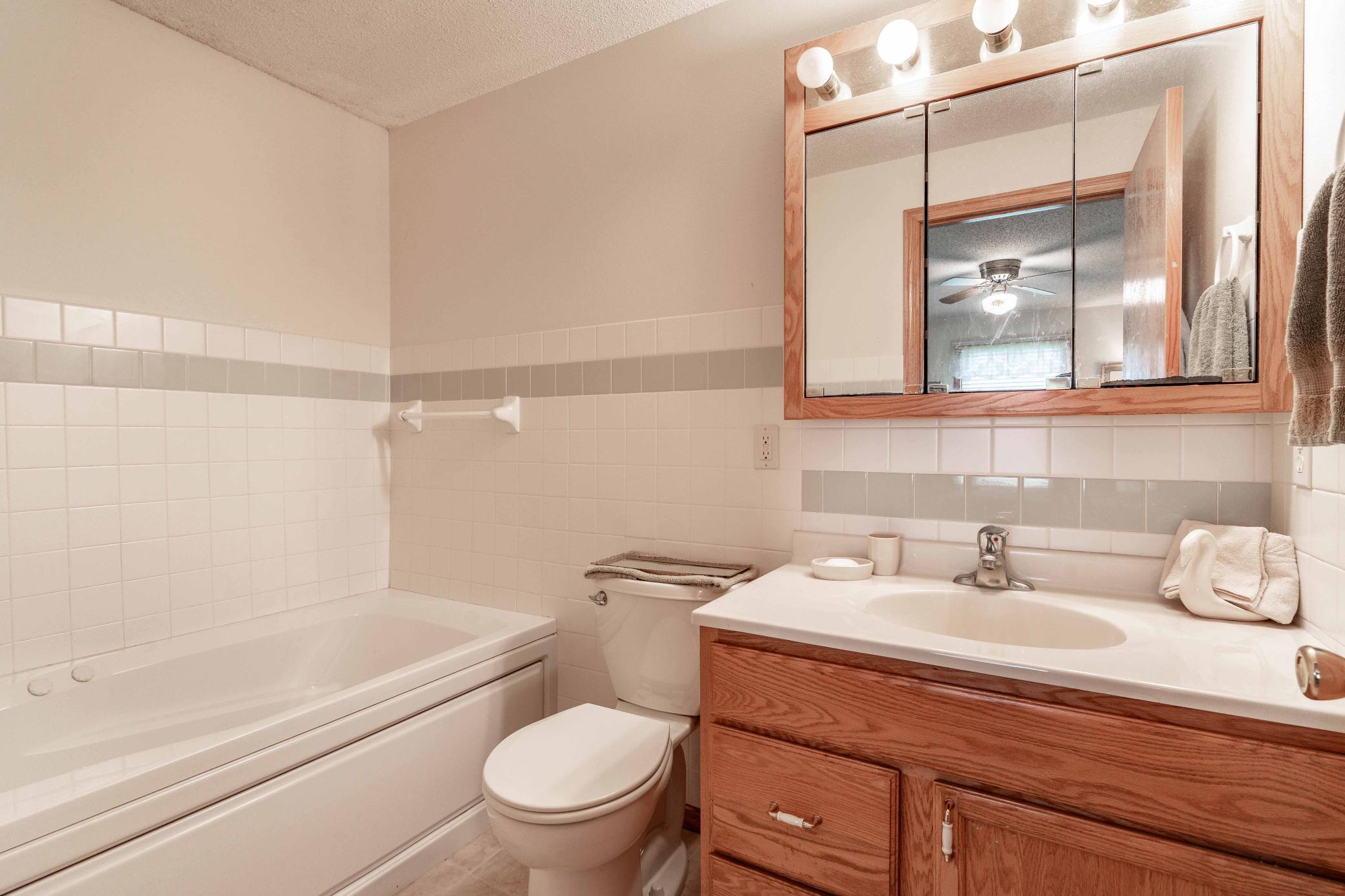 En-suite bathroom