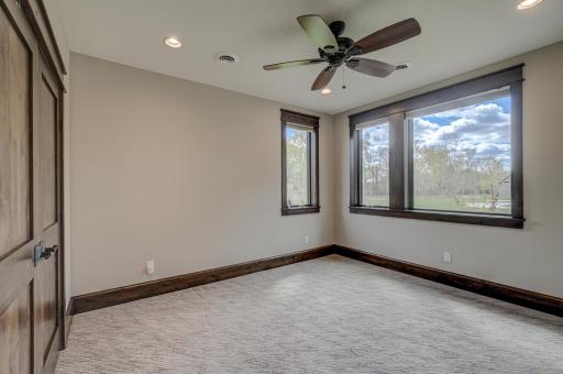 12639 20th Street N, Stillwater, MN 55082