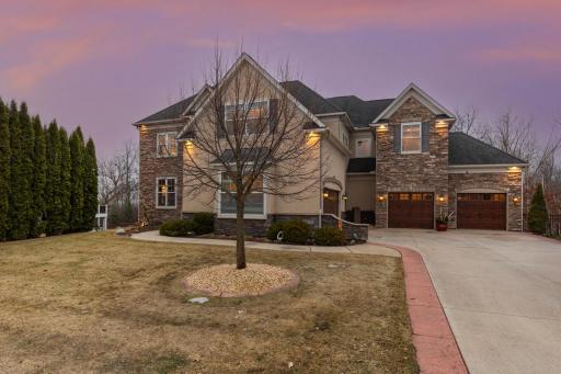 10033 Frederick Place, Eden Prairie, MN 55347