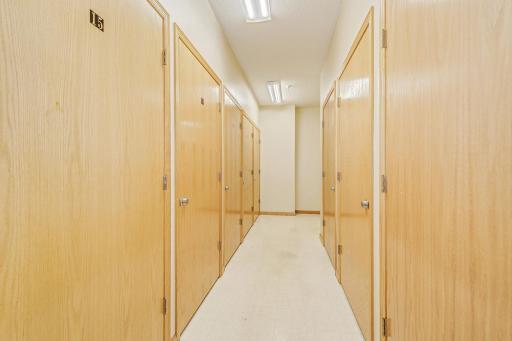 2566 Ellis Avenue, 116, Saint Paul, MN 55114