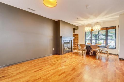 2566 Ellis Avenue, 116, Saint Paul, MN 55114