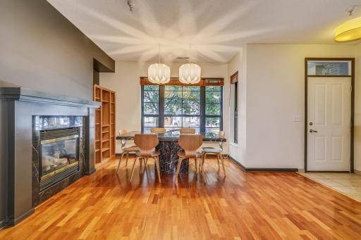 2566 Ellis Avenue, 116, Saint Paul, MN 55114