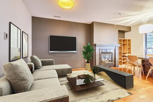 2566 Ellis Avenue, 116, Saint Paul, MN 55114