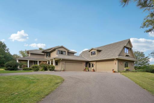 2-web-or-mls-Blackfoot Trail-S0609-002.jpg