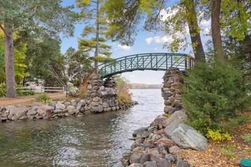 28140 Boulder Bridge Drive, Excelsior, MN 55331