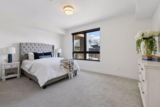 Second bedroom with an en-suite bathroom.