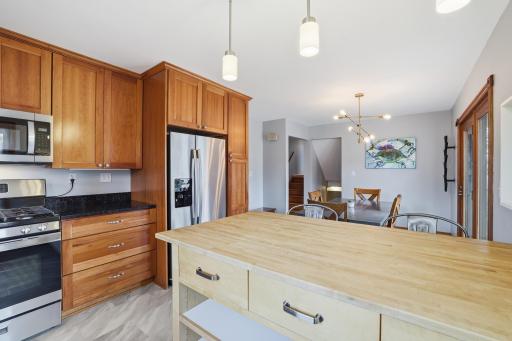 8433 Morris Circle, Minneapolis, MN 55437