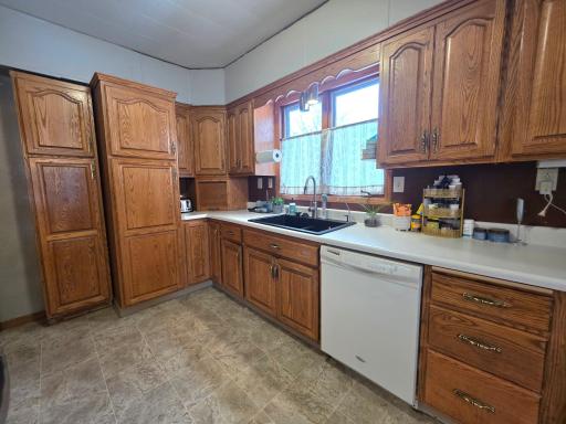702 4th Street SE, Pipestone, MN 56164