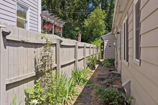 4151 Ottawa Avenue S, Minneapolis, MN 55416