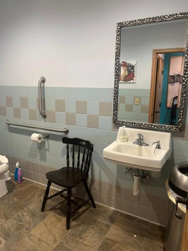 224 Elm Street W, Norwood Young America, MN 55368