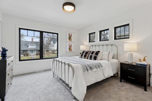 1967 Sheridan Avenue S, Minneapolis, MN 55405