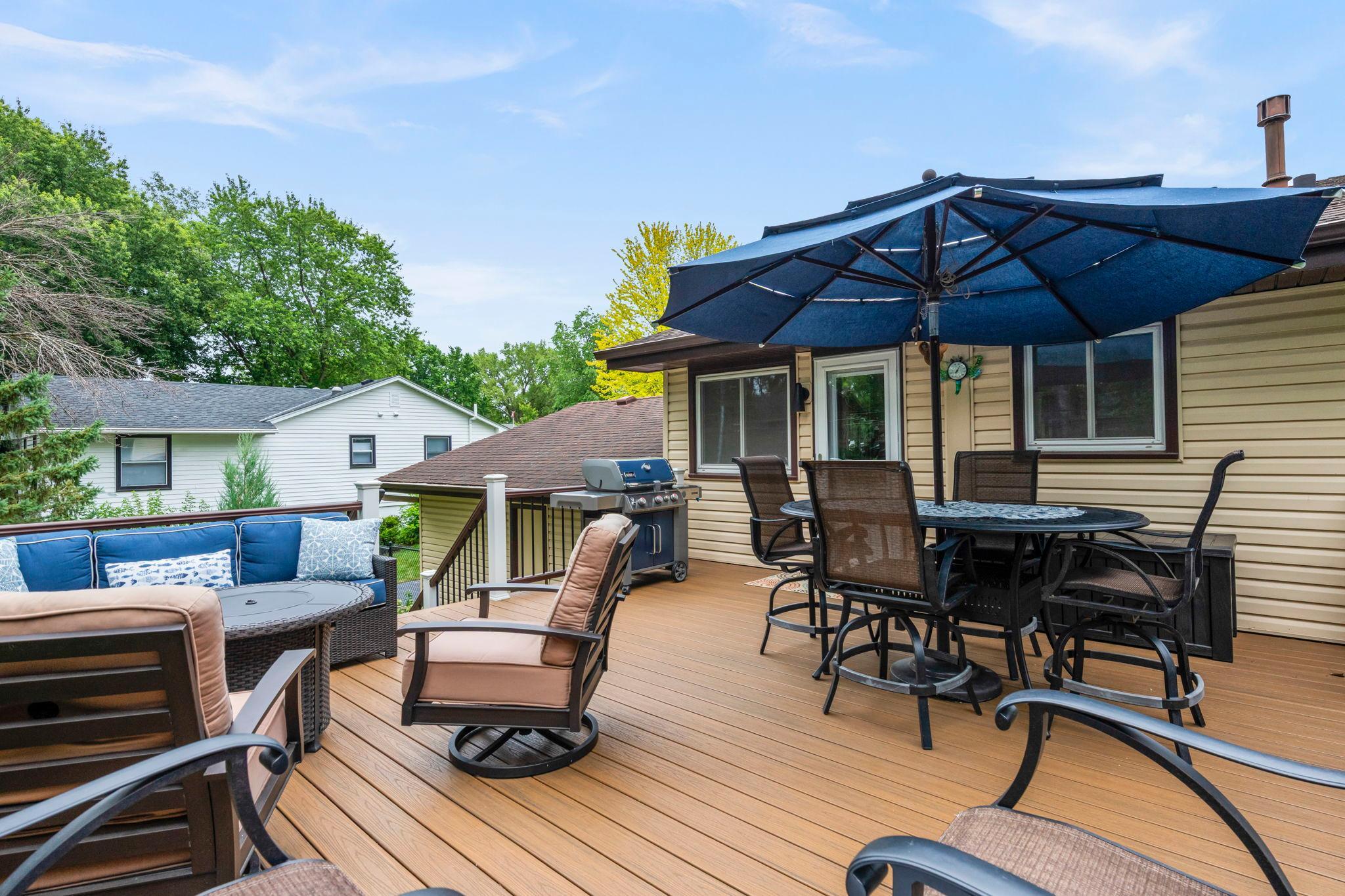 18-web-or-mls-10604 32nd Ave N-120.jpg