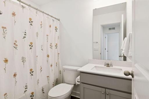 6632 Hinterland Trail South - Spacecrafting - 0031.jpg