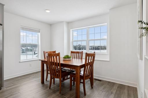 6632 Hinterland Trail South - Spacecrafting - 0010.jpg