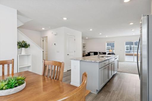 6632 Hinterland Trail South - Spacecrafting - 0013.jpg