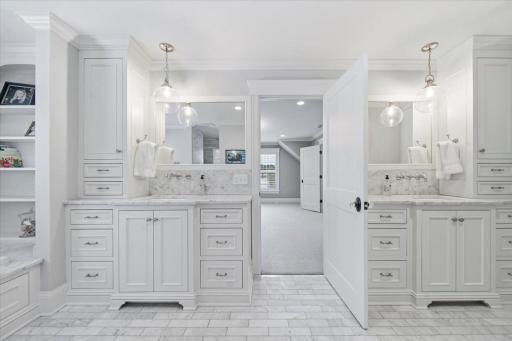 5204 Glengarry Parkway, Minneapolis, MN 55436