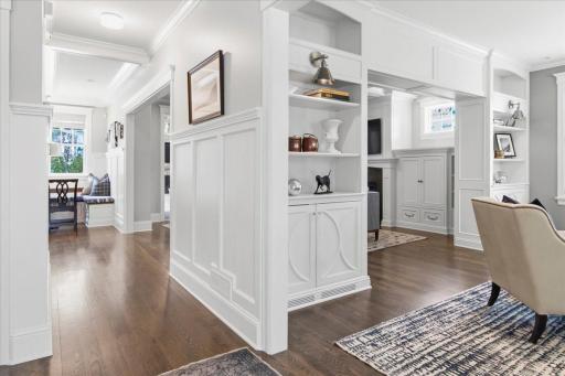 5204 Glengarry Parkway, Minneapolis, MN 55436