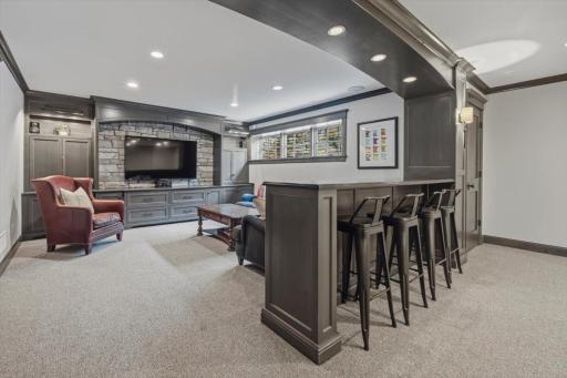5204 Glengarry Parkway, Minneapolis, MN 55436