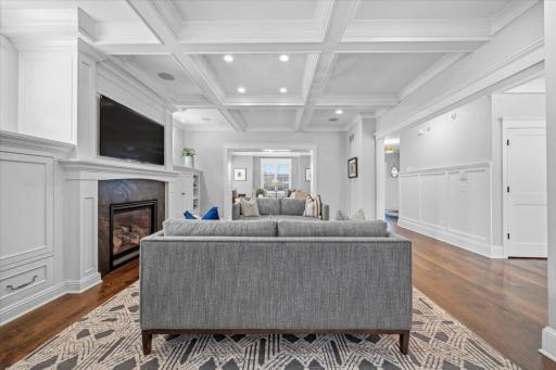 5204 Glengarry Parkway, Minneapolis, MN 55436