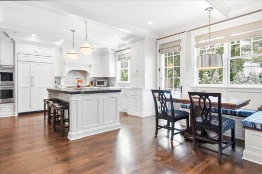 5204 Glengarry Parkway, Minneapolis, MN 55436