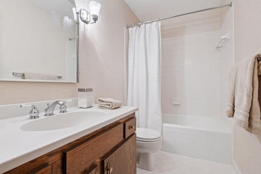 1235 Yale Place, 908, Minneapolis, MN 55403