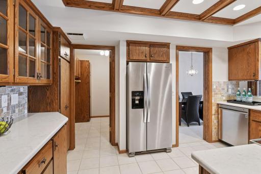 1235 Yale Place, 908, Minneapolis, MN 55403