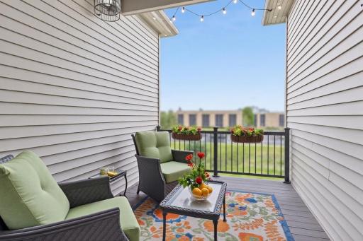 to a covered porch! Perfect for morning coffee or after dinner quiet and relaxation.