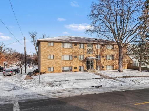 1721 7th Street E, Saint Paul, MN 55106