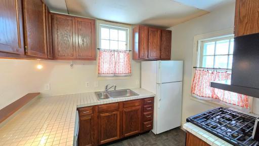 3306 Keewaydin Place, Minneapolis, MN 55417
