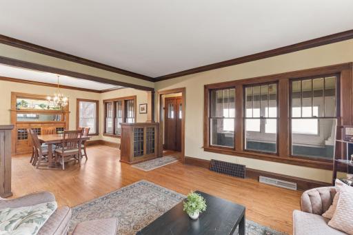 202 Lake Boulevard S, Buffalo, MN 55313