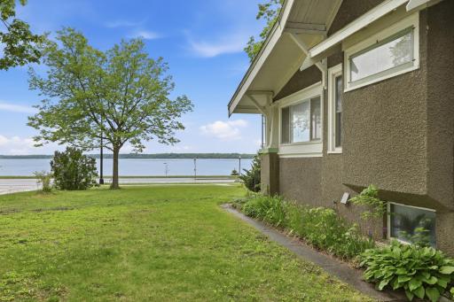 202 Lake Boulevard S, Buffalo, MN 55313