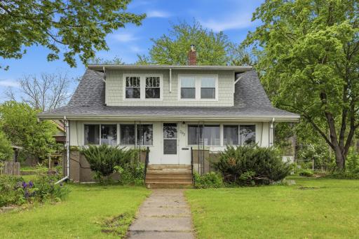 202 Lake Boulevard S, Buffalo, MN 55313