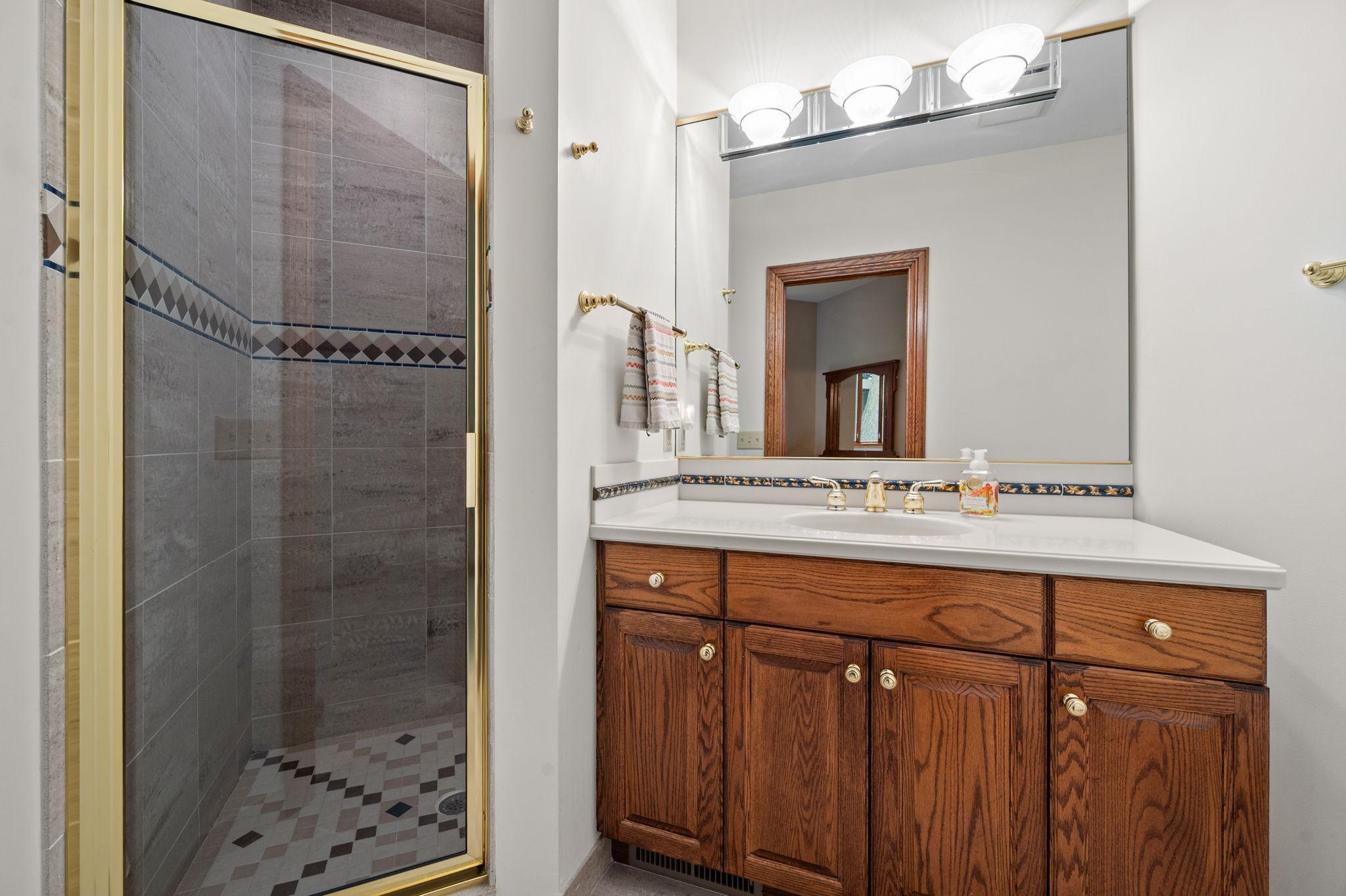 23760 Lawtonka Drive, Excelsior, MN 55331