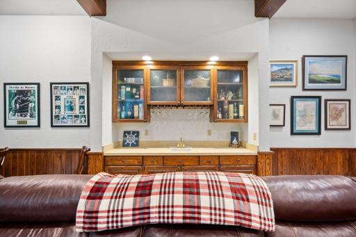 23760 Lawtonka Drive, Excelsior, MN 55331