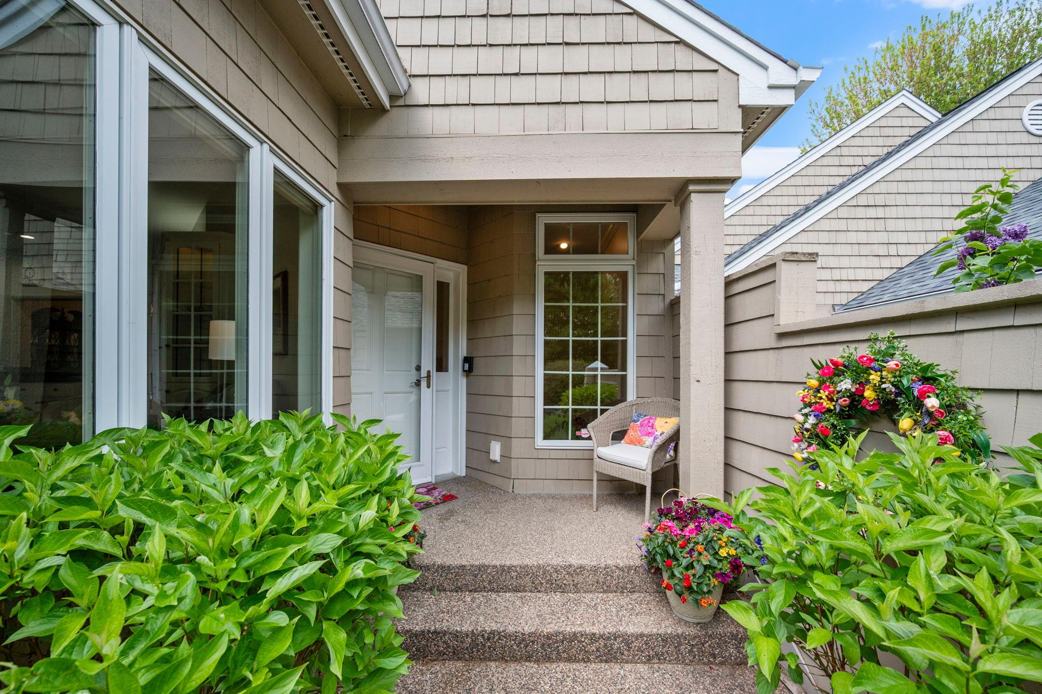 23760 Lawtonka Drive, Excelsior, MN 55331