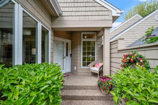 23760 Lawtonka Drive, Excelsior, MN 55331