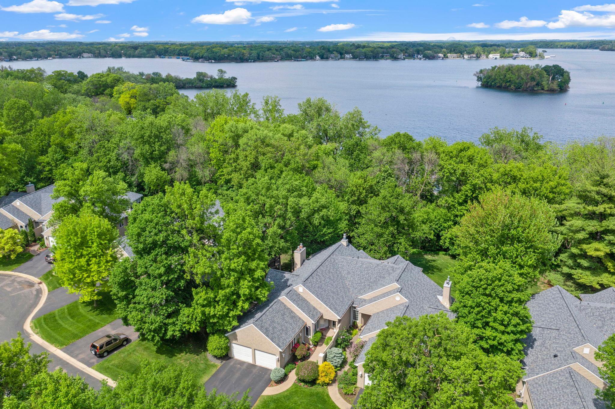 23760 Lawtonka Drive, Excelsior, MN 55331