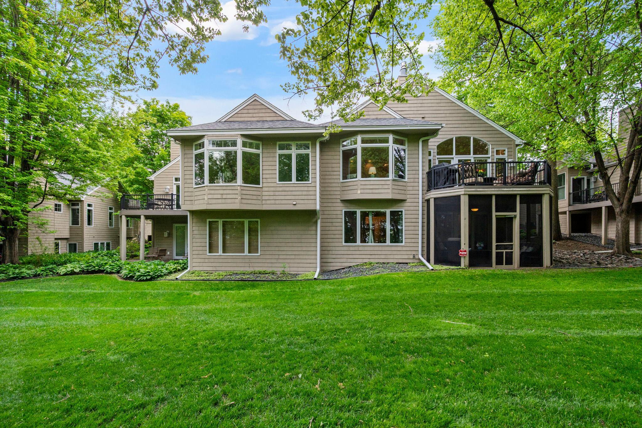 23760 Lawtonka Drive, Excelsior, MN 55331