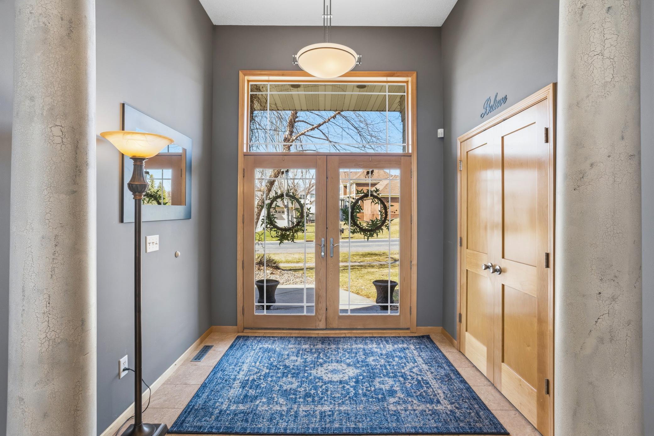 Elegant and welcoming large foyer offers the perfect place to welcome friends and family.