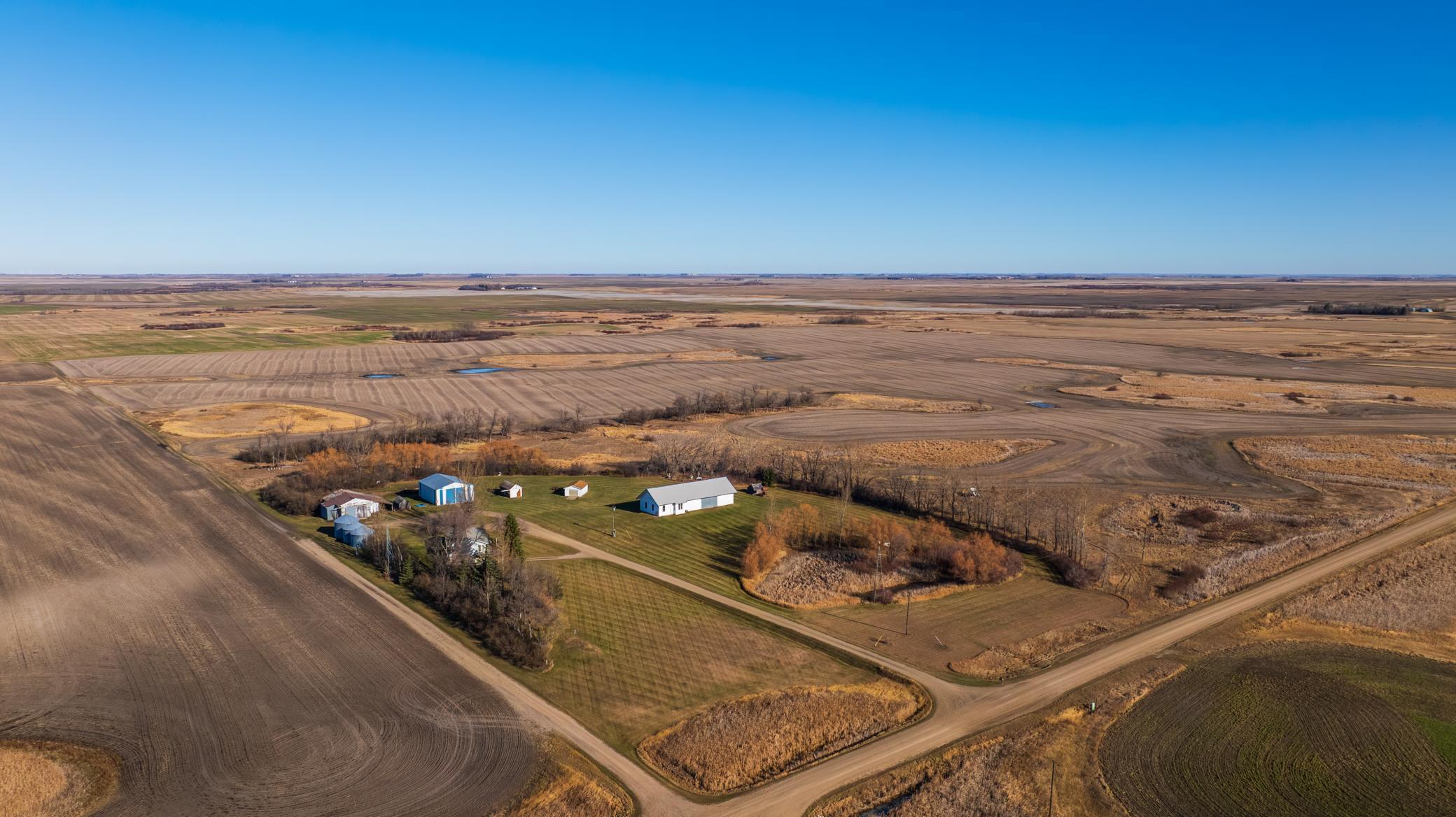 9410 53 Avenue, Rolla, ND 58367