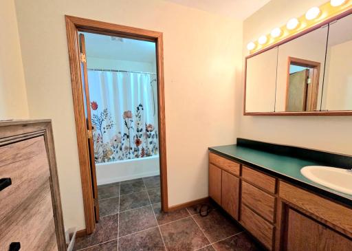 601 4th Street NW, Twin Valley, MN 56584