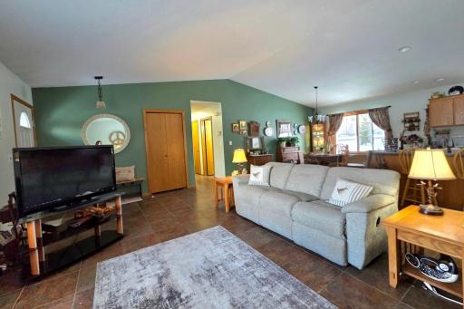 601 4th Street NW, Twin Valley, MN 56584