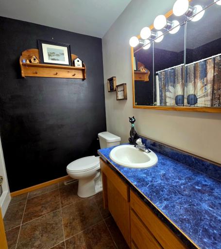 601 4th Street NW, Twin Valley, MN 56584