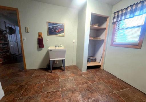 601 4th Street NW, Twin Valley, MN 56584