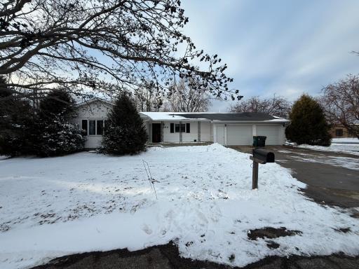 304 Chavis Drive, Hendricks, MN 56136