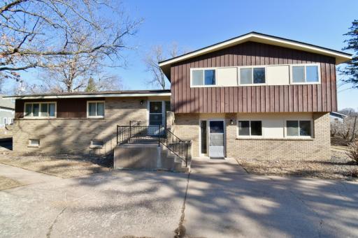 6933 232nd Avenue NE, Stacy, MN 55079